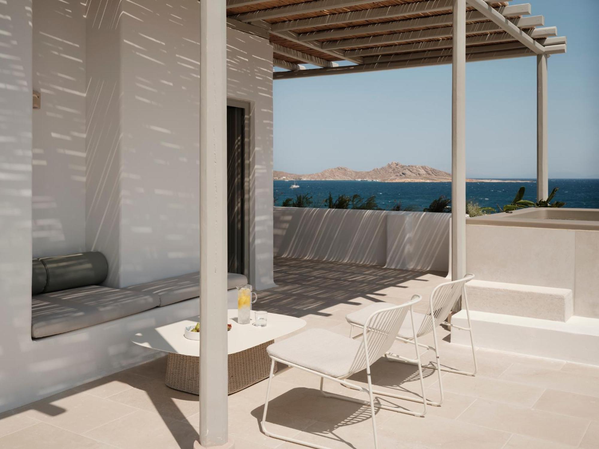 Akria Seaside Suites Naousa Exterior foto