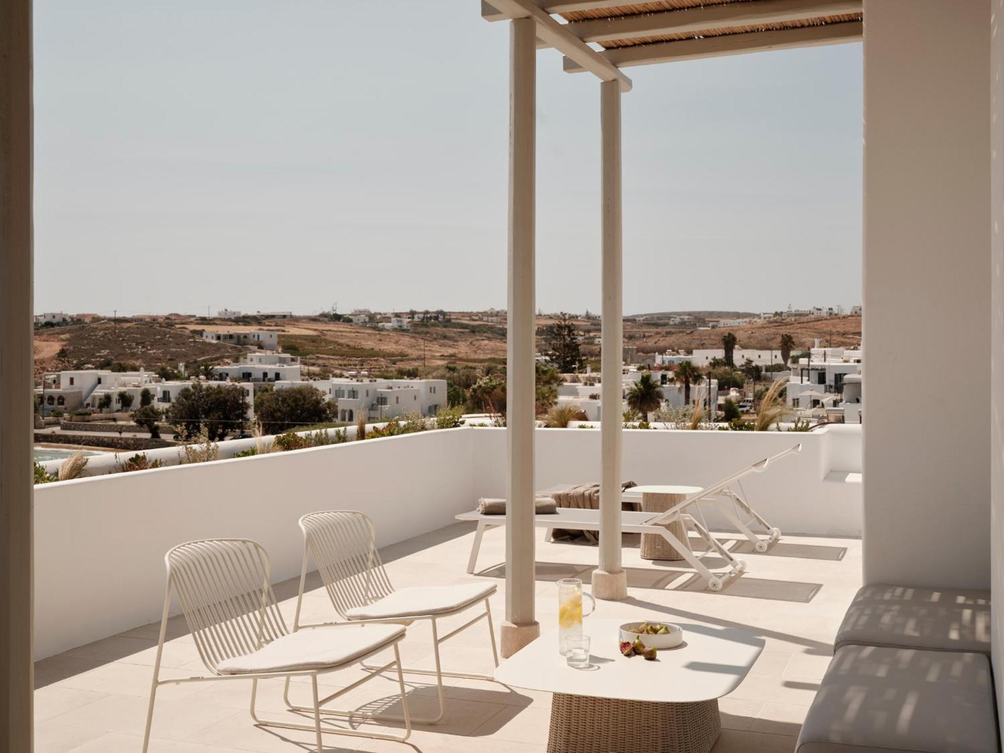 Akria Seaside Suites Naousa Exterior foto